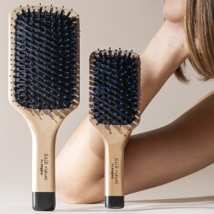 The Pocket Shine & Softness Brush The Pocket Shine & Softness Brush